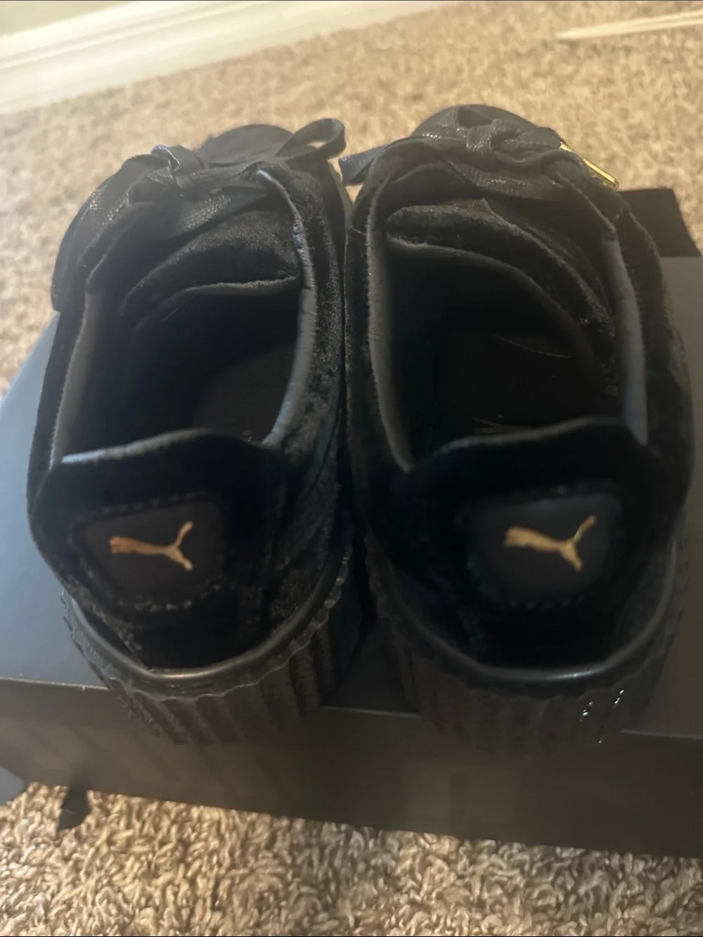 Puma x Fenty Black Velvet Platform Sneakers creaper velvet k